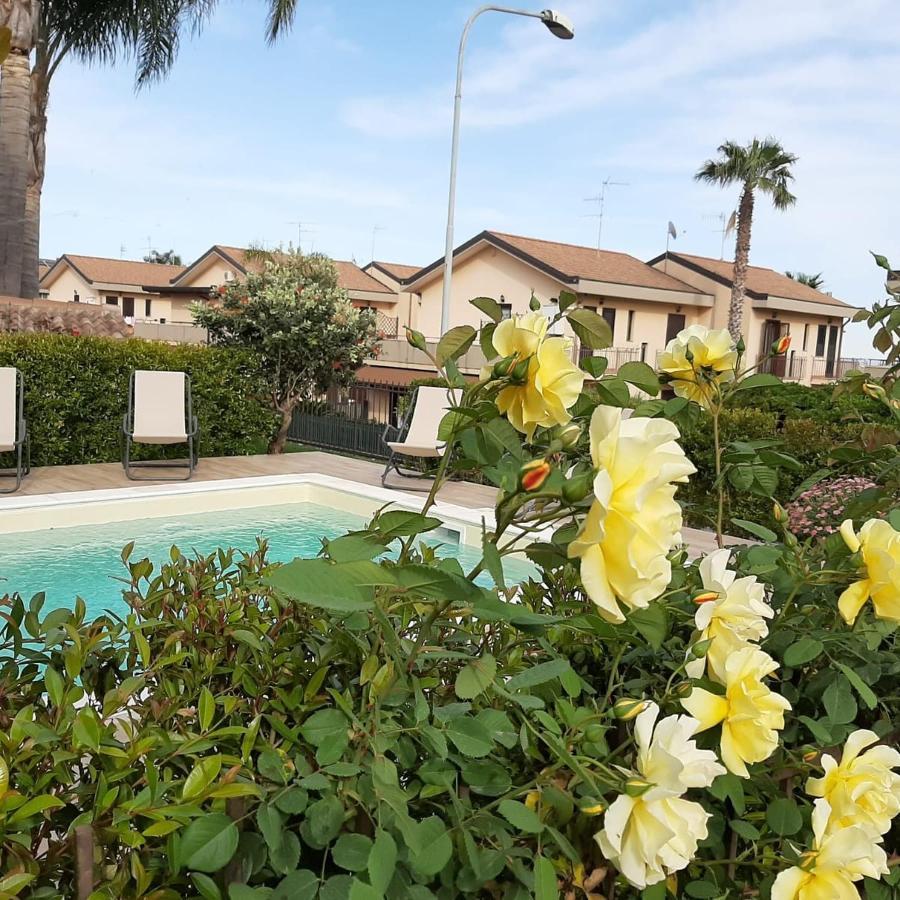 Casa Vacanze Etna Cocus Санта-Венерина Экстерьер фото