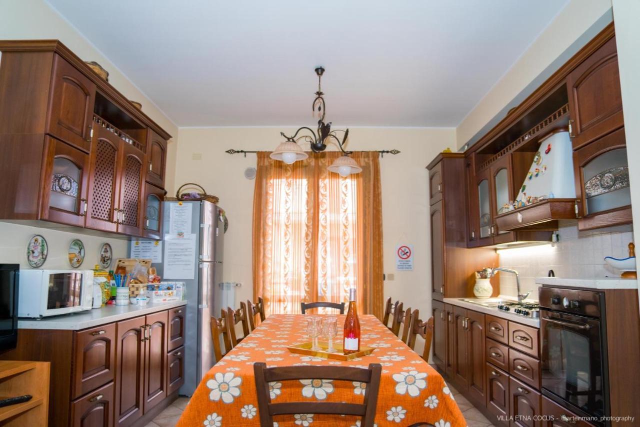 Casa Vacanze Etna Cocus Санта-Венерина Экстерьер фото