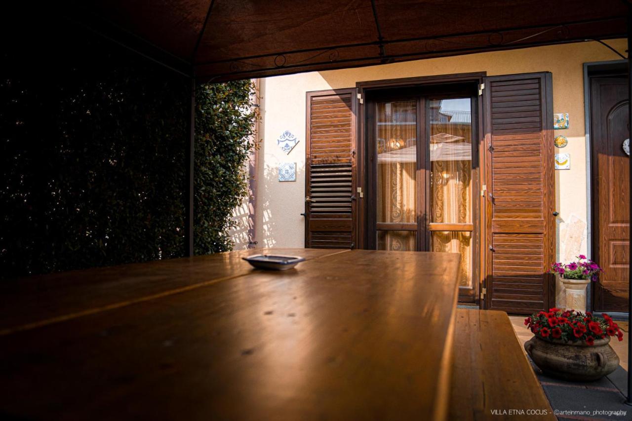Casa Vacanze Etna Cocus Санта-Венерина Экстерьер фото