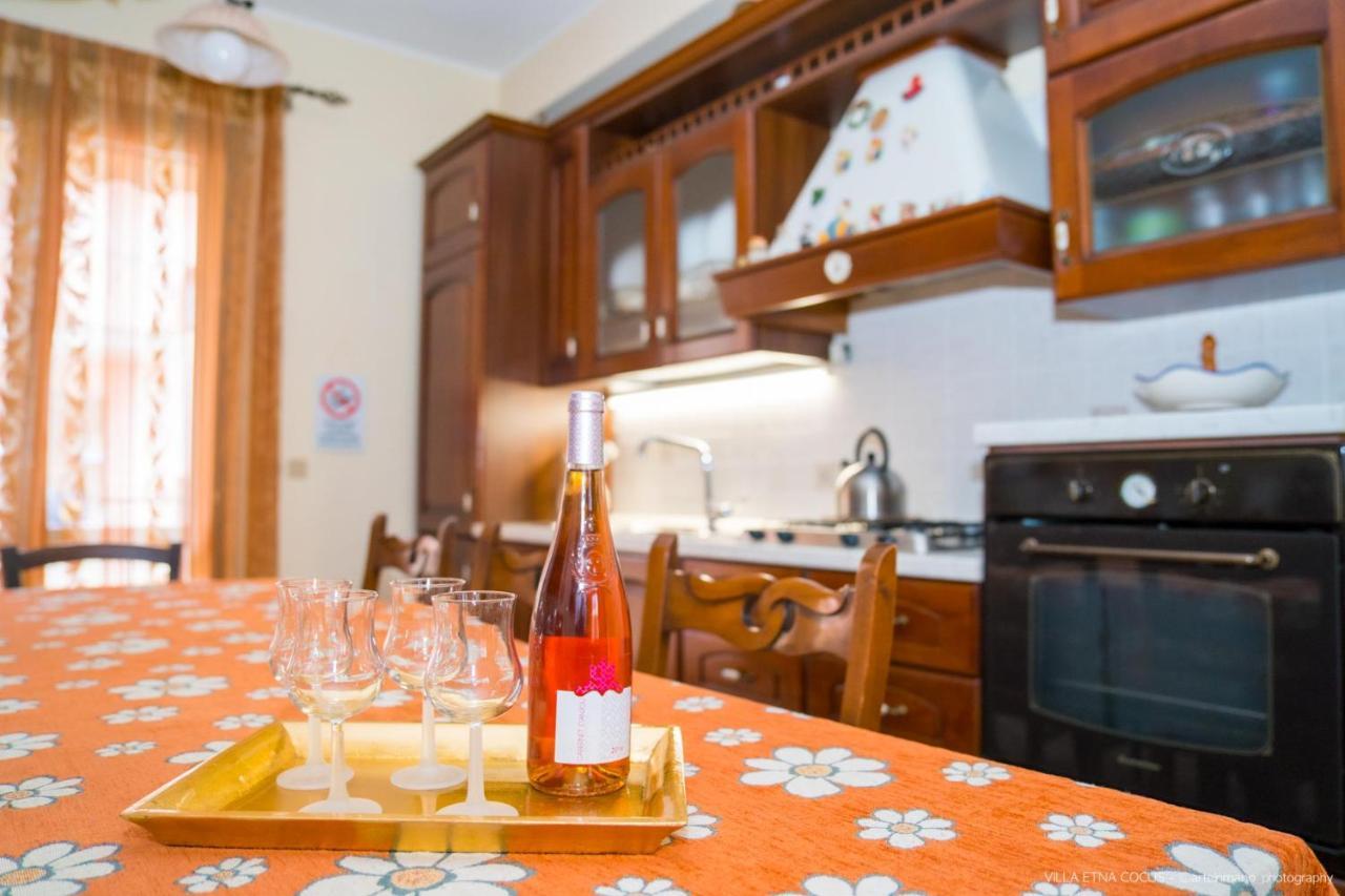 Casa Vacanze Etna Cocus Санта-Венерина Экстерьер фото