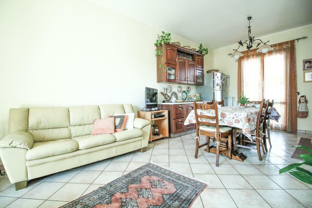 Casa Vacanze Etna Cocus Санта-Венерина Экстерьер фото